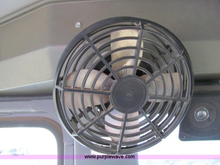 image for item 6176 1996 Champion 720A articulated motor grader