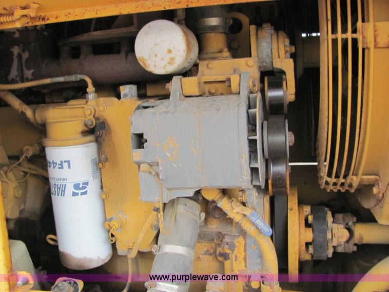image for item 6176 1996 Champion 720A articulated motor grader