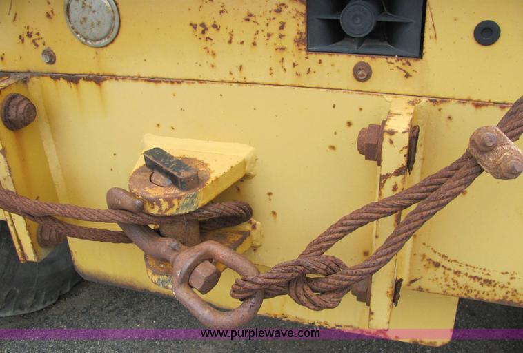 image for item 6176 1996 Champion 720A articulated motor grader