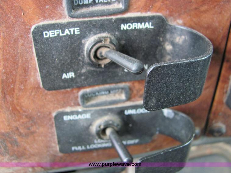 image for item 6178 2002 Peterbilt Conventional 330 tandem axle dump truck