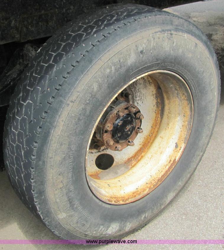 image for item 6178 2002 Peterbilt Conventional 330 tandem axle dump truck