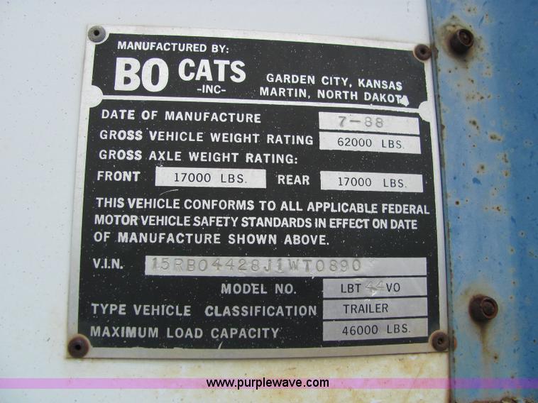 image for item 6179 1988 Bocats 44' live bottom tandem axle trailer