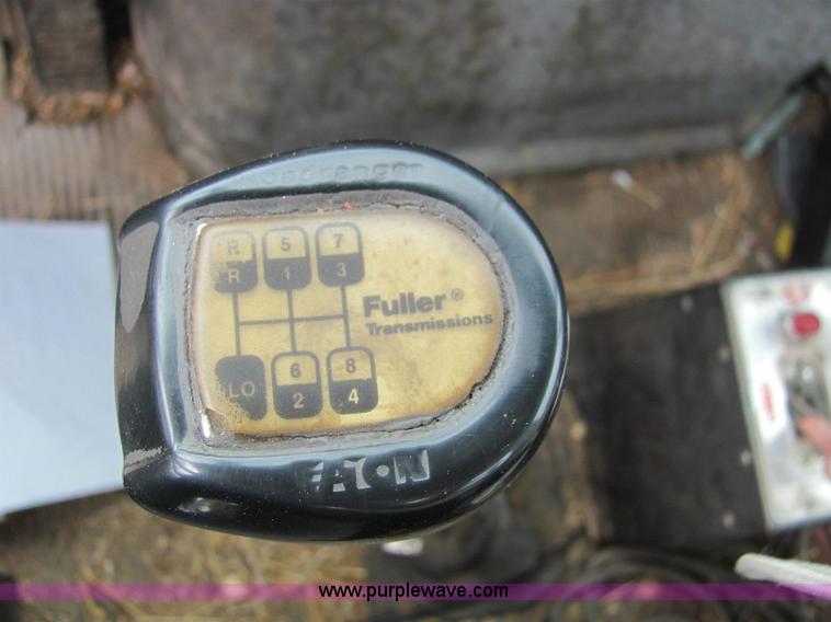 image for item 6180 1988 Ford Conventional LTL9000 semi truck