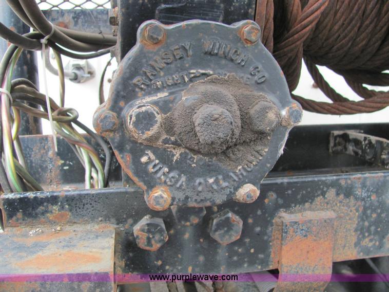 image for item 6180 1988 Ford Conventional LTL9000 semi truck