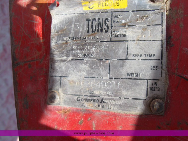 image for item 7260 1998 Ford F800 mechanics truck