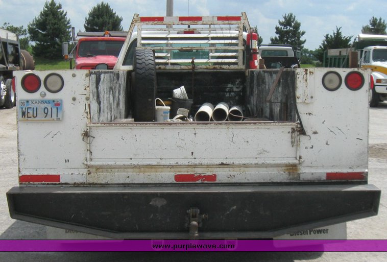 image for item 7388 2000 Ford F550 service truck