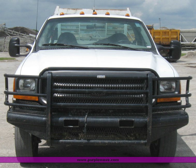 image for item 7388 2000 Ford F550 service truck