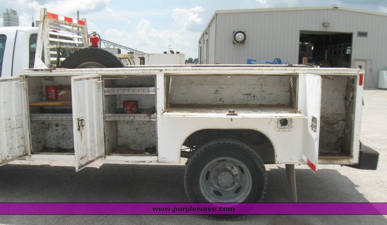 image for item 7388 2000 Ford F550 service truck