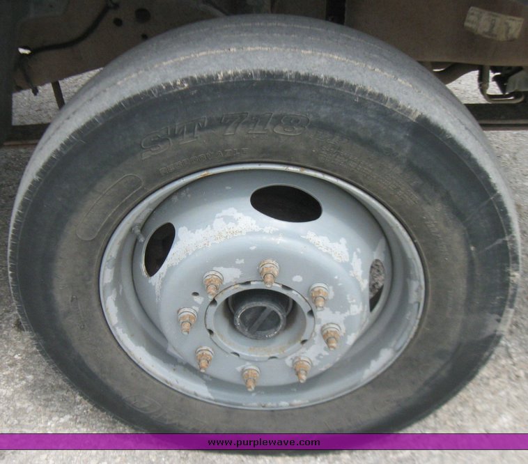 image for item 7388 2000 Ford F550 service truck