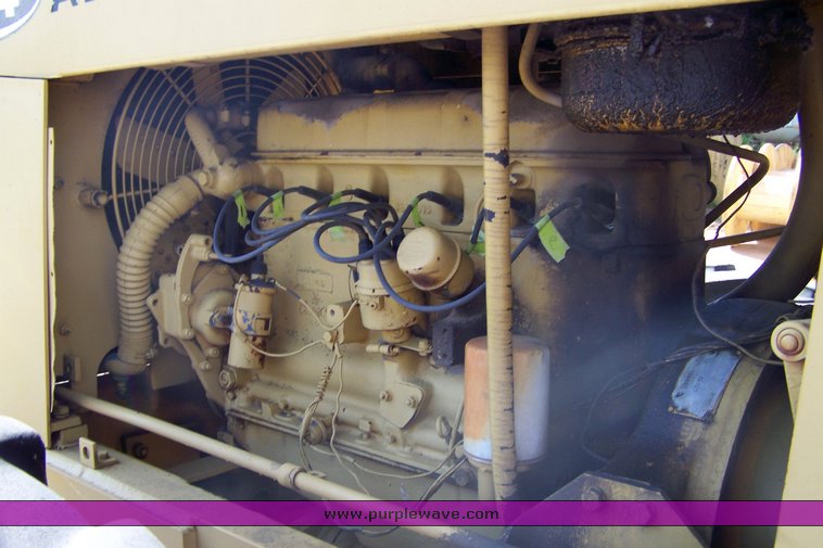 image for item 8501 Allis Chalmers TL14 wheel loader