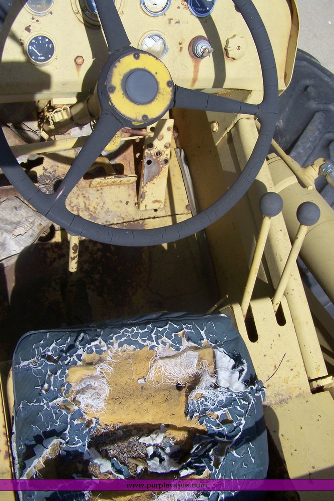 image for item 8501 Allis Chalmers TL14 wheel loader