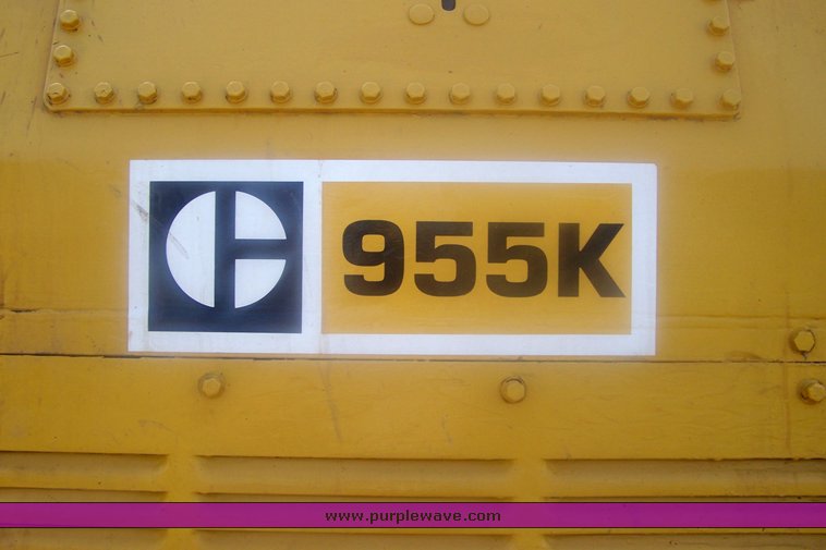 image for item 8700 1967 Caterpillar 955K track loader