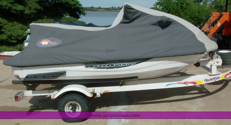 image for item 1007 (2) 2001 Yamaha XL800 Wave Runners