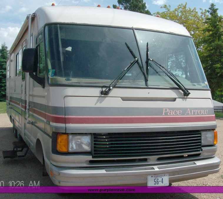 image for item 1009 1991 Pace Arrow Class A 37' motor home