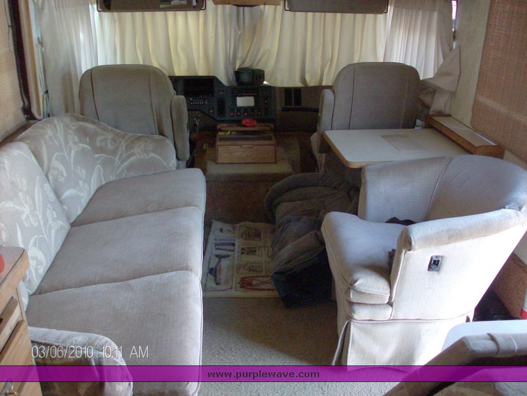 image for item 1009 1991 Pace Arrow Class A 37' motor home