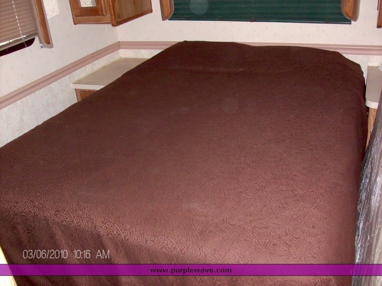 image for item 1009 1991 Pace Arrow Class A 37' motor home