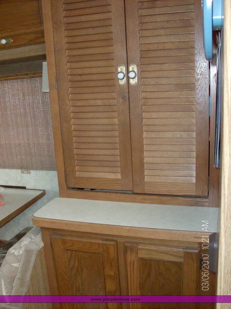 image for item 1009 1991 Pace Arrow Class A 37' motor home