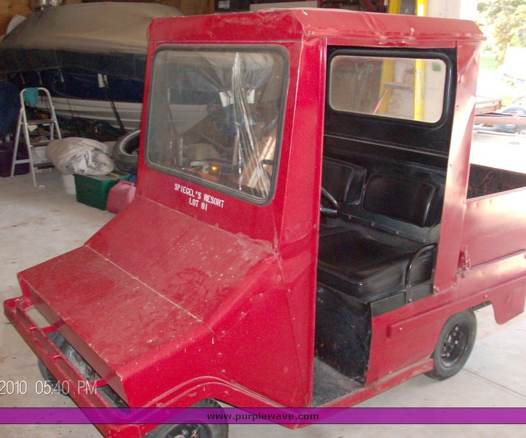 image for item 1010 Cushman electric utility vehicle