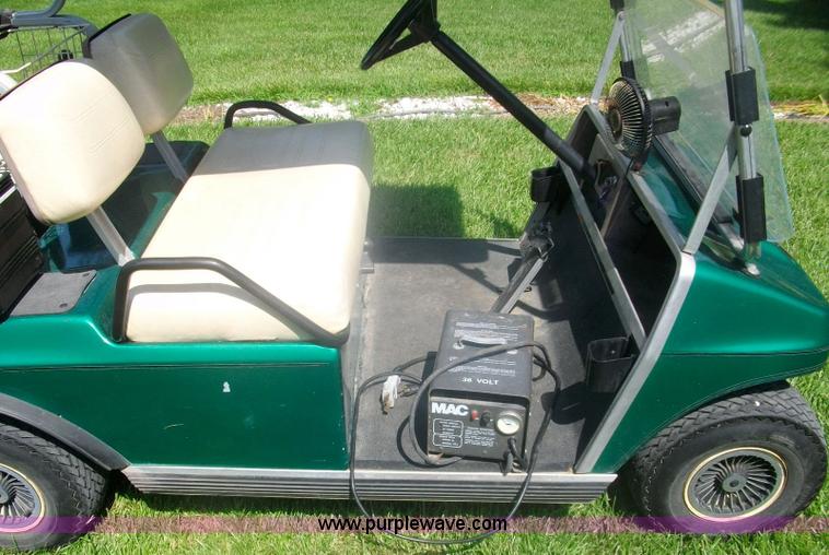 image for item 1014 Glub Car electric golf cart with topper