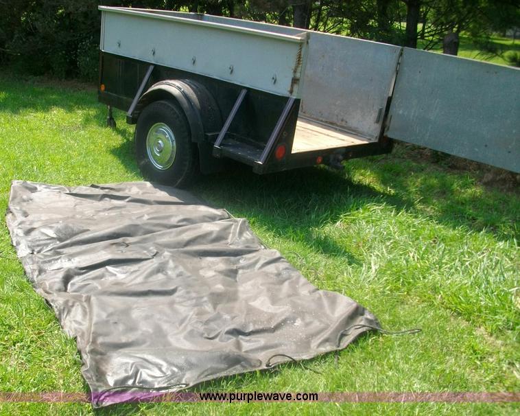 image for item 1022 4' x 8' trailer