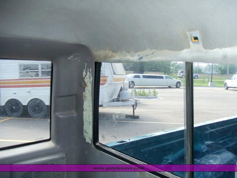 image for item 2077 1994 Ford Ranger XLT pickup truck