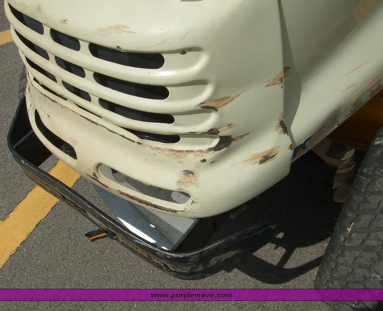 image for item 2081 Cub Cadet GT3200 riding mower