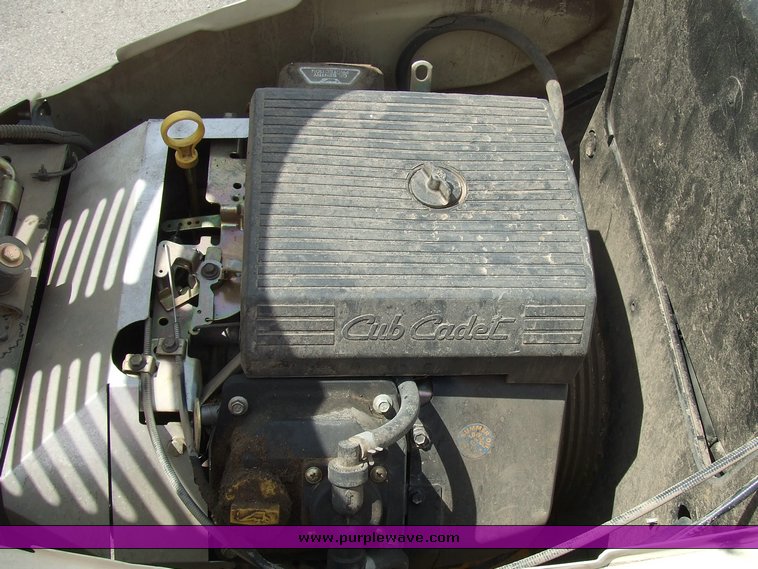 image for item 2081 Cub Cadet GT3200 riding mower