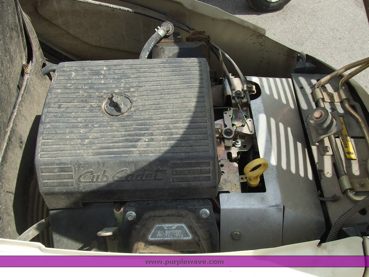 image for item 2081 Cub Cadet GT3200 riding mower