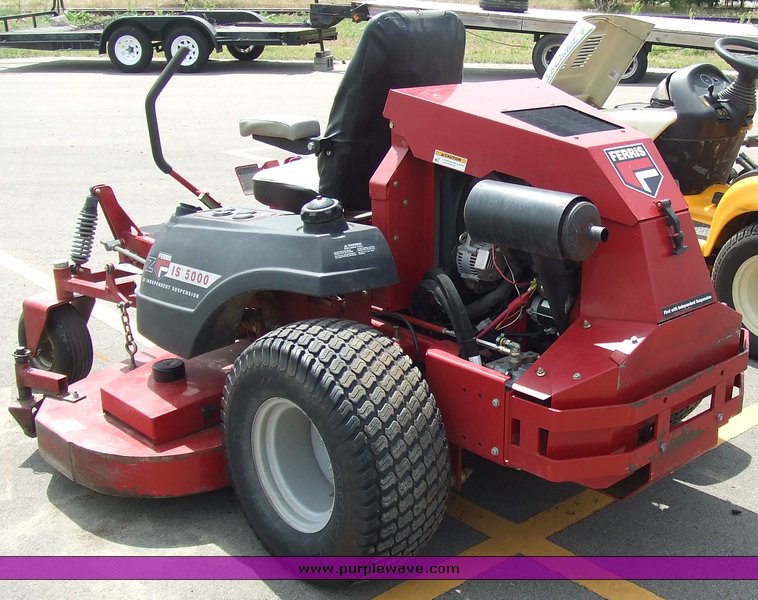 image for item 2082 Ferris IS 5000Z riding lawn mower