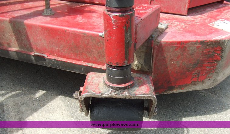 image for item 2082 Ferris IS 5000Z riding lawn mower