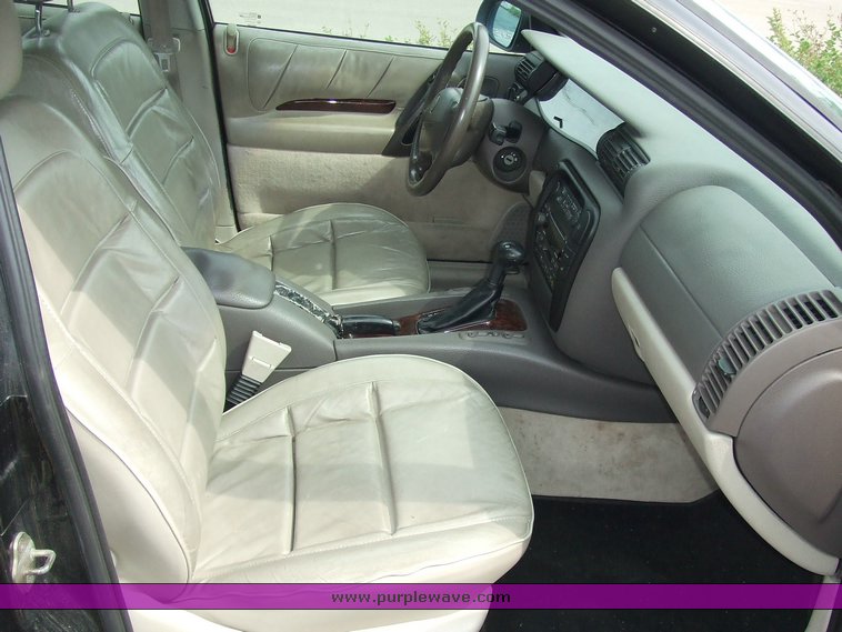 image for item 2110 1998 Cadillac Catera