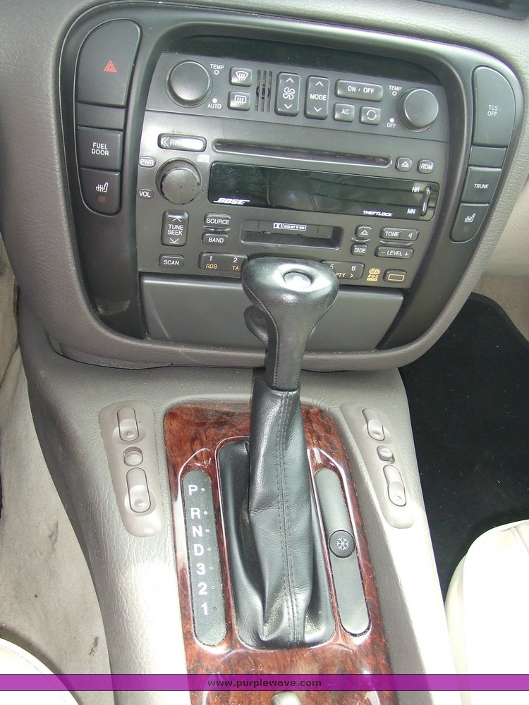 image for item 2110 1998 Cadillac Catera