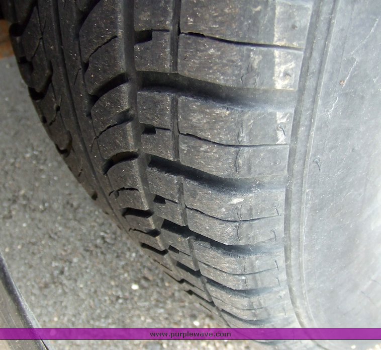 image for item 2110 1998 Cadillac Catera