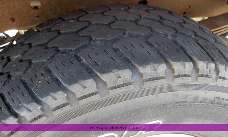 image for item 2279 1990 Ford Bronco XLT