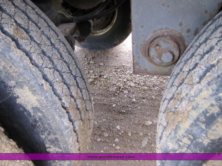 image for item 3327 1996 Dorsey AIDT-ESCG 53' van trailer