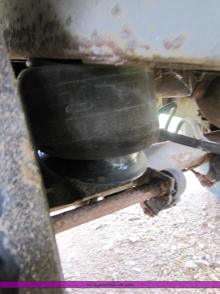 image for item 3327 1996 Dorsey AIDT-ESCG 53' van trailer