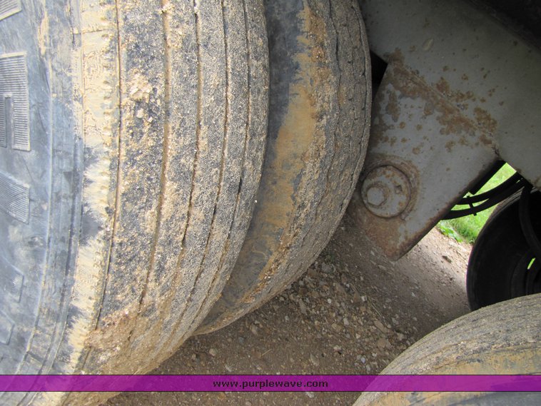 image for item 3327 1996 Dorsey AIDT-ESCG 53' van trailer