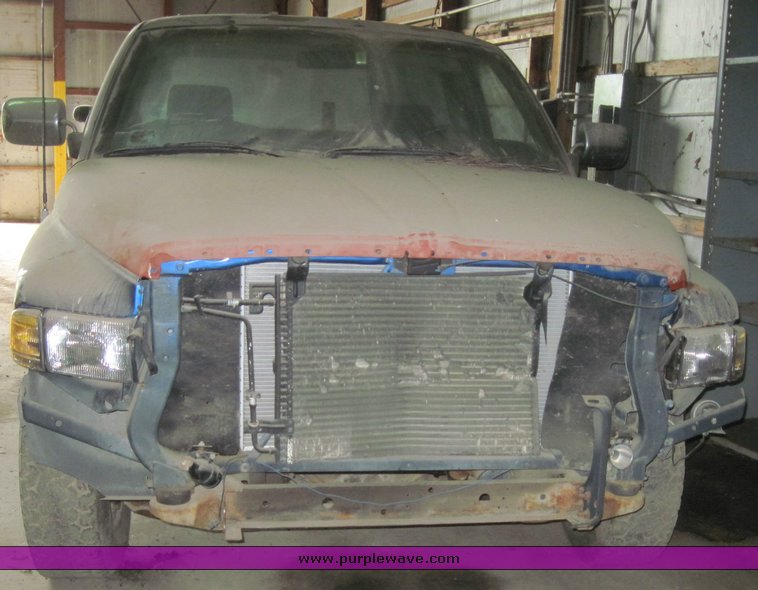 image for item 3913 1994 Dodge Ram 1500