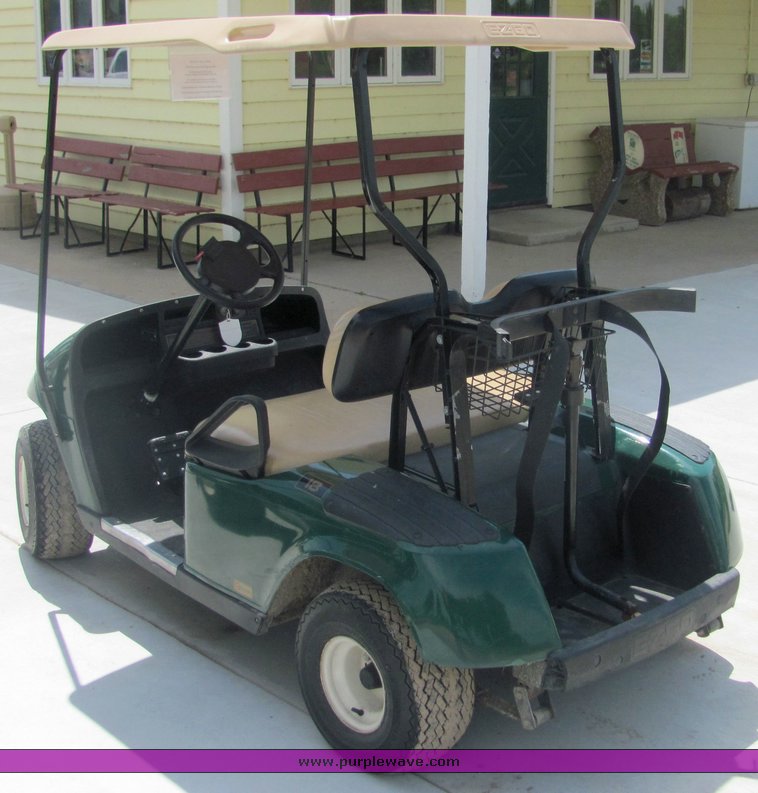 image for item 4610 2002 E2-GO electric golf cart