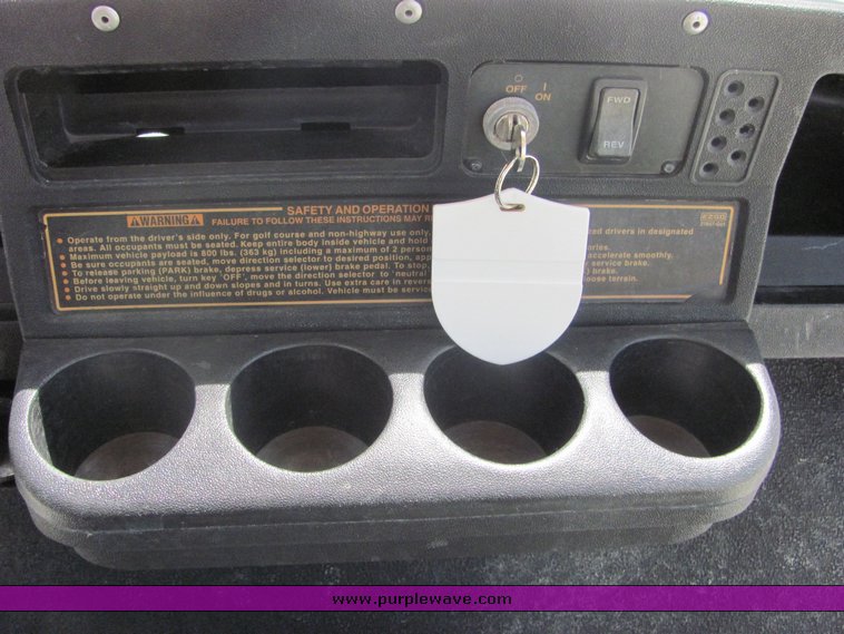 image for item 4610 2002 E2-GO electric golf cart