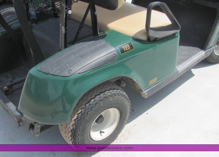 image for item 4610 2002 E2-GO electric golf cart