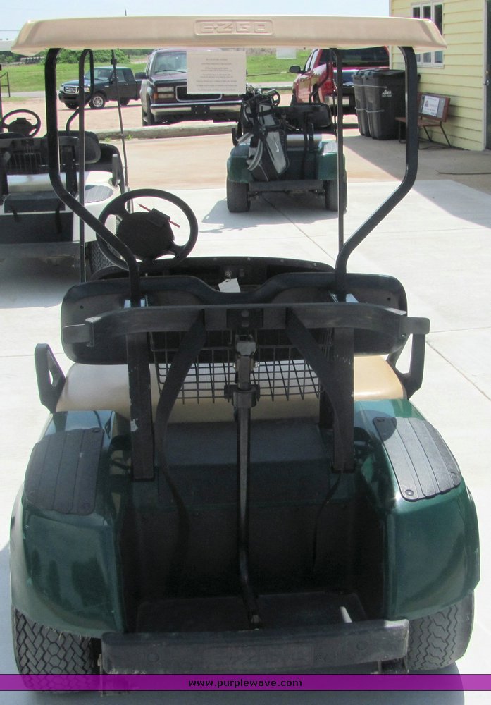 image for item 4612 2002 EZ-GO electric golf cart