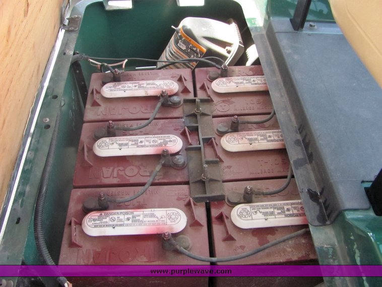 image for item 4612 2002 EZ-GO electric golf cart