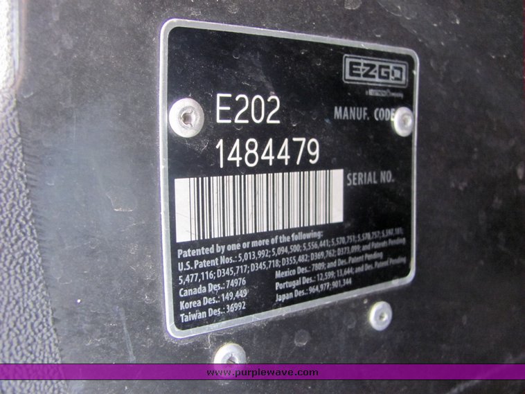 image for item 4612 2002 EZ-GO electric golf cart