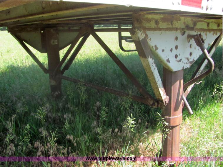 image for item 4613 1971 Great Dane 45' enclosed trailer