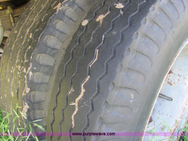 image for item 4613 1971 Great Dane 45' enclosed trailer