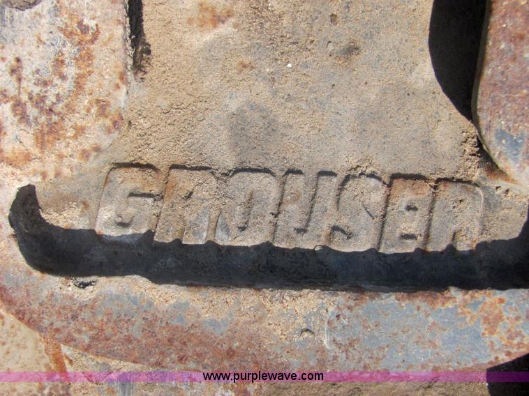 image for item 4614 Grouser steel skid loader tracks