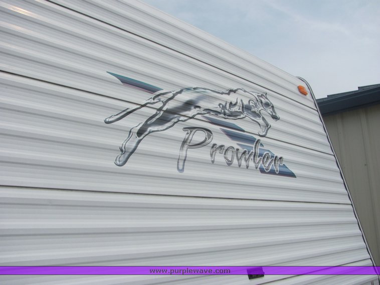 image for item 4626 2001 Prowler North West Edition 37' travel trailer