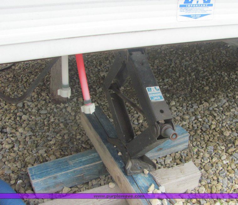 image for item 4626 2001 Prowler North West Edition 37' travel trailer