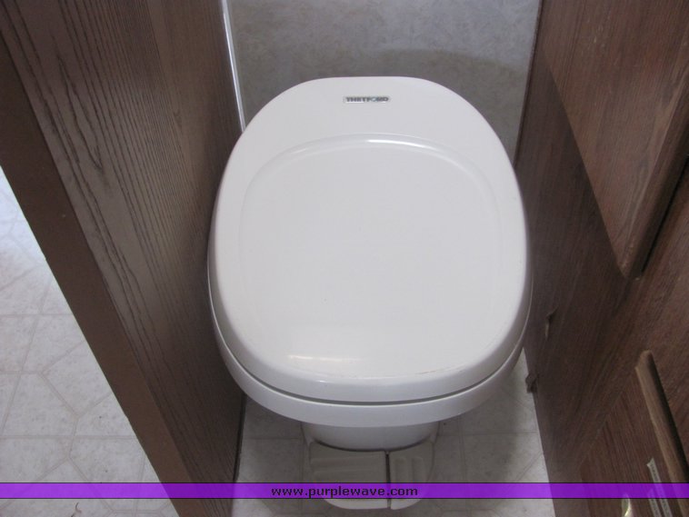 image for item 4626 2001 Prowler North West Edition 37' travel trailer